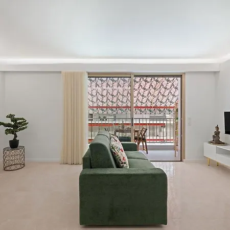 公寓 Lamazonico - Proche Centre - Clim - 芒通